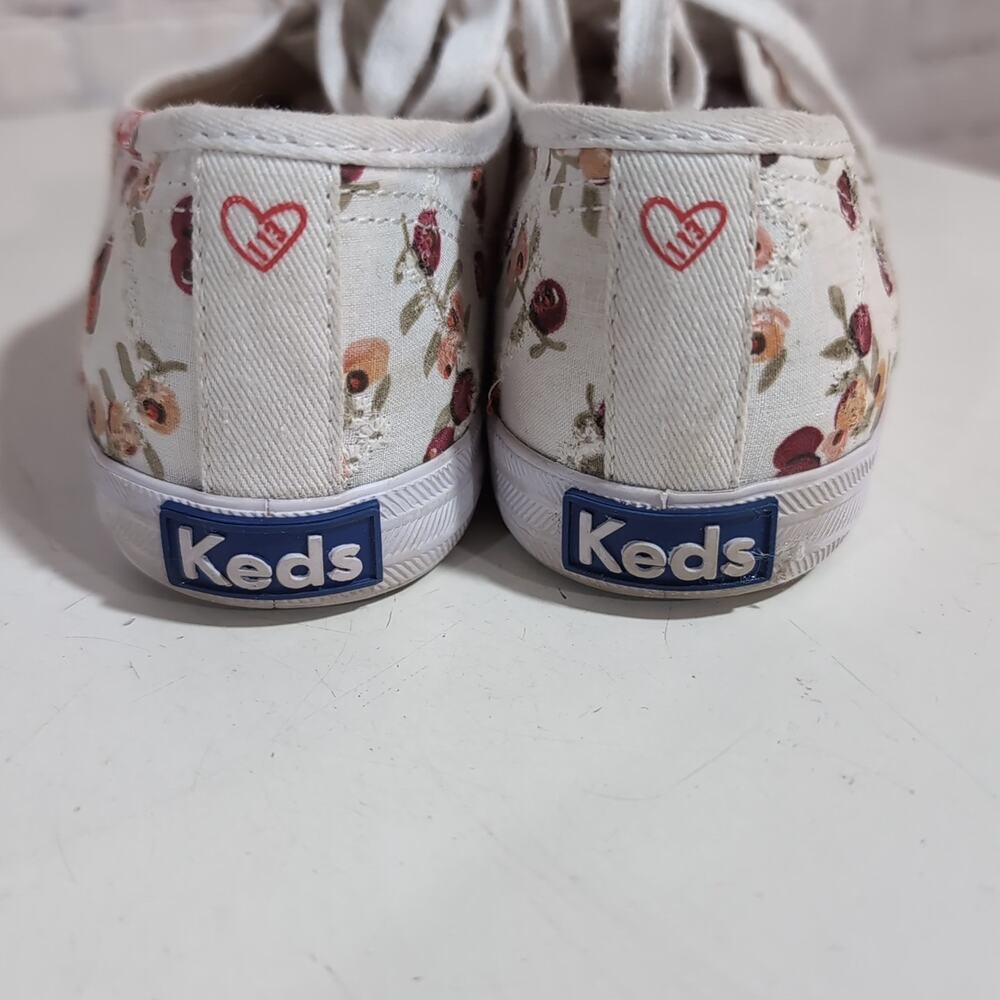 Keds x Taylor Swift Eyelet Berry Sneakers 7.5 Swiftie Casual Cherries Boho - Picture 9 of 13